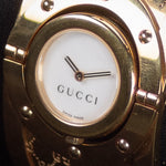 Load image into Gallery viewer, Luxury watch (YA112412): watch face angled view right
