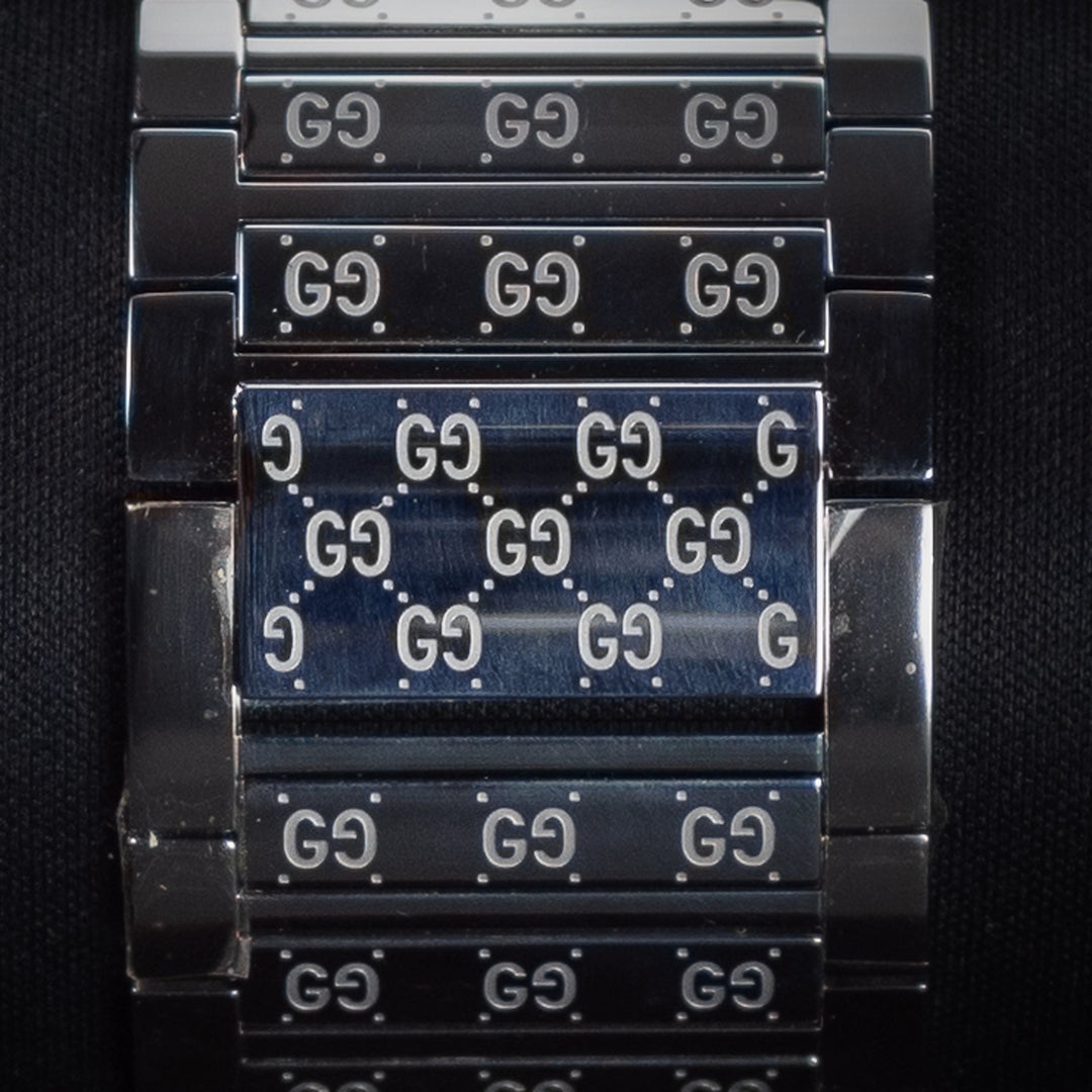 Luxury watch (YA112416): watch bracelet