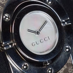 Kép betöltése a Galériamegjelenítőbe, Luxury watch (YA112418): watch face angled view left
