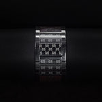 Kép betöltése a Galériamegjelenítőbe, Luxury watch (YA112433): watch bracelet zoomed out
