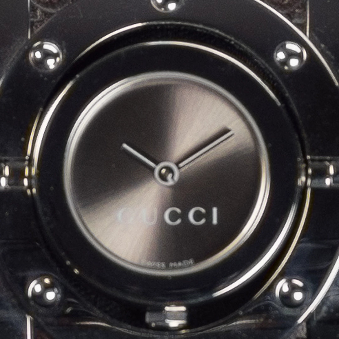Luxury watch (YA112433): watch face