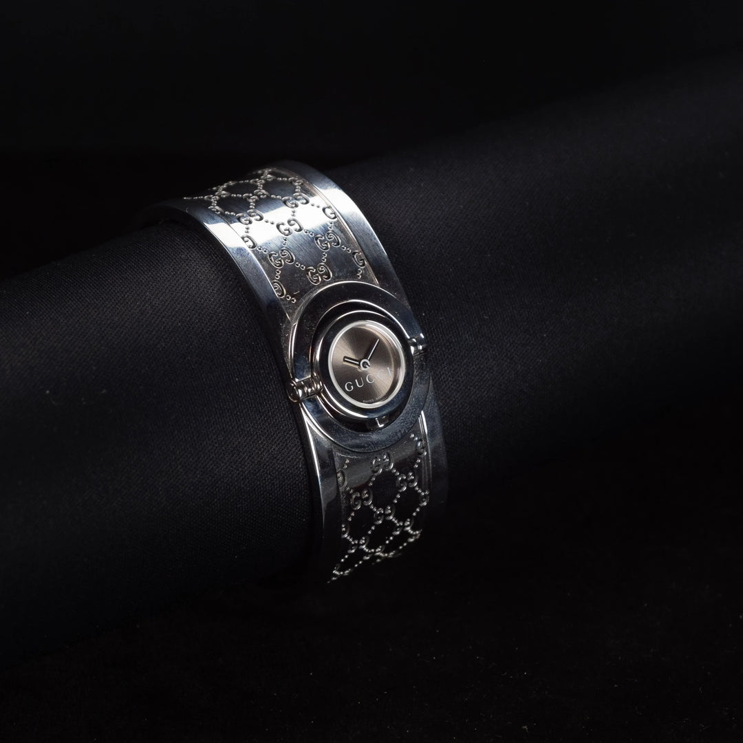 Luxury watch (YA112501): watch face angled view left zoomed out