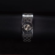 Luxury watch (YA112501): watch face zoomed out