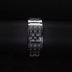 Kép betöltése a Galériamegjelenítőbe, Luxury watch (YA112503): watch bracelet zoomed out
