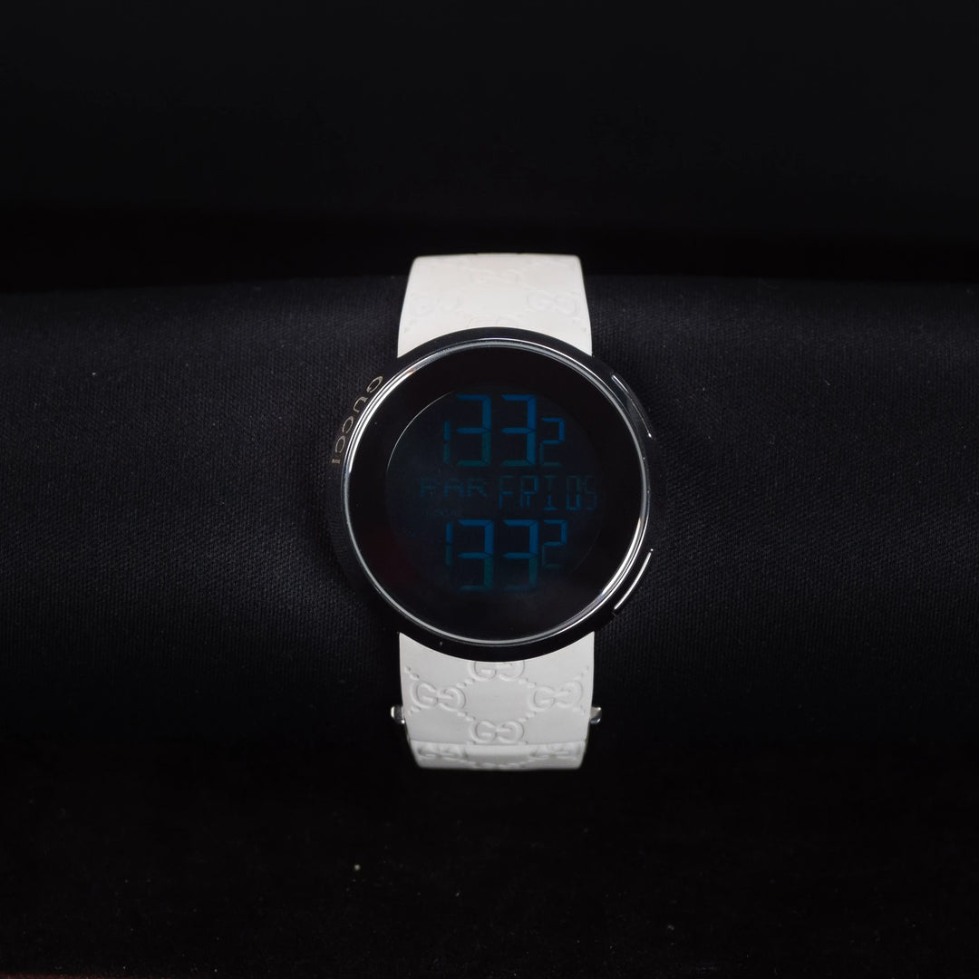 Luxury watch (YA114403): watch face zoomed out