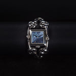 Kép betöltése a Galériamegjelenítőbe, Luxury watch (YA116302): watch face zoomed out
