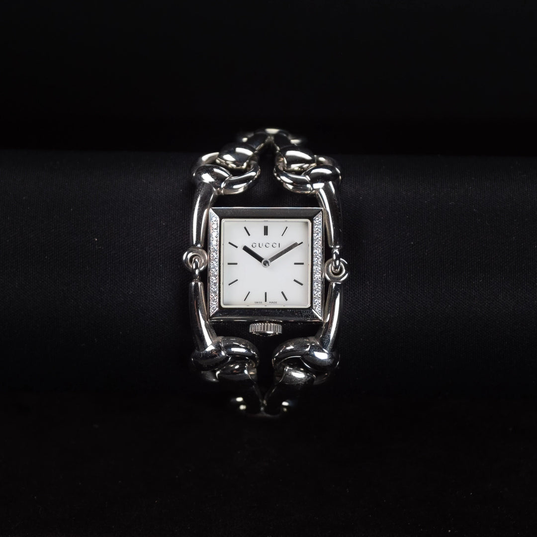 Luxury watch (YA116307): watch face zoomed out