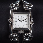 Kép betöltése a Galériamegjelenítőbe, Luxury watch (YA116505): watch face

