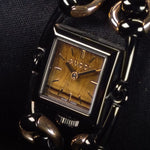 Kép betöltése a Galériamegjelenítőbe, Luxury watch (YA116518): watch face angled view right
