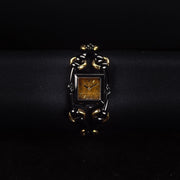 Luxury watch (YA116518): watch face zoomed out