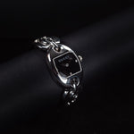 Kép betöltése a Galériamegjelenítőbe, Luxury watch (YA121303): watch face angled view left zoomed out
