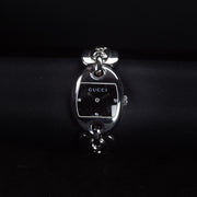 Luxury watch (YA121303): watch face zoomed out