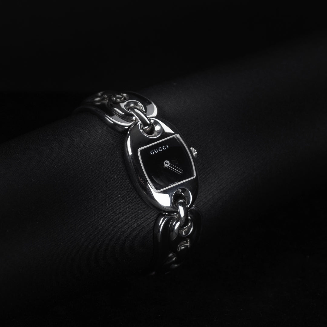 Luxury watch (YA121501): watch face angled view left zoomed out
