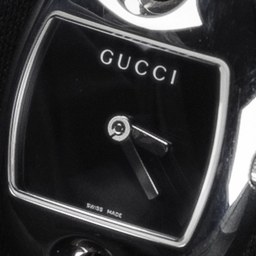 Luxury watch (YA121501): watch face angled view right