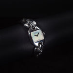 Kép betöltése a Galériamegjelenítőbe, Luxury watch (YA121504): watch face angled view left zoomed out
