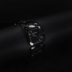 Kép betöltése a Galériamegjelenítőbe, Luxury watch (YA125403): watch face angled view left zoomed out
