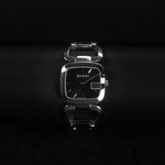 Kép betöltése a Galériamegjelenítőbe, Luxury watch (YA125407): watch face zoomed out
