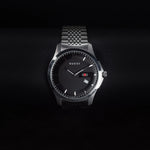 Kép betöltése a Galériamegjelenítőbe, Luxury watch (YA126309): watch face zoomed out
