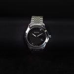 Kép betöltése a Galériamegjelenítőbe, Luxury watch (YA126402): watch face zoomed out

