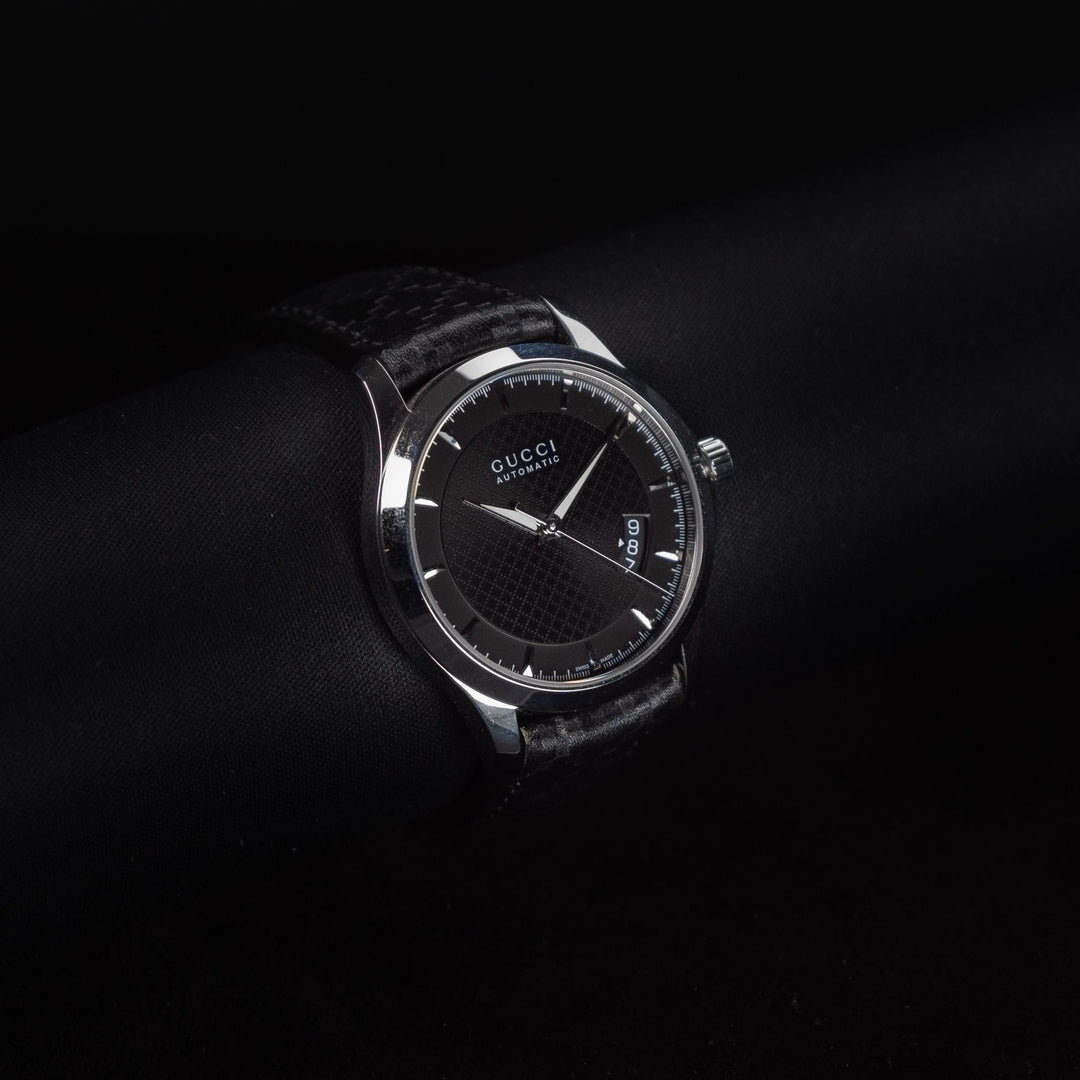Luxury watch (YA126413): watch face angled view left zoomed out
