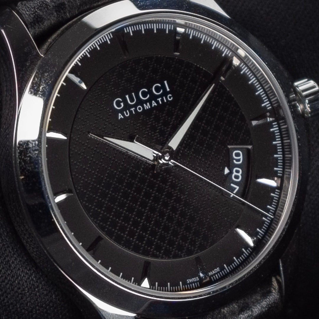 Luxury watch (YA126413): watch face angled view left