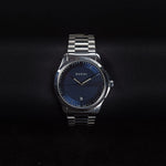 Kép betöltése a Galériamegjelenítőbe, Luxury watch (YA126440): watch face zoomed out
