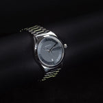 Kép betöltése a Galériamegjelenítőbe, Luxury watch (YA126441): watch face angled view left zoomed out
