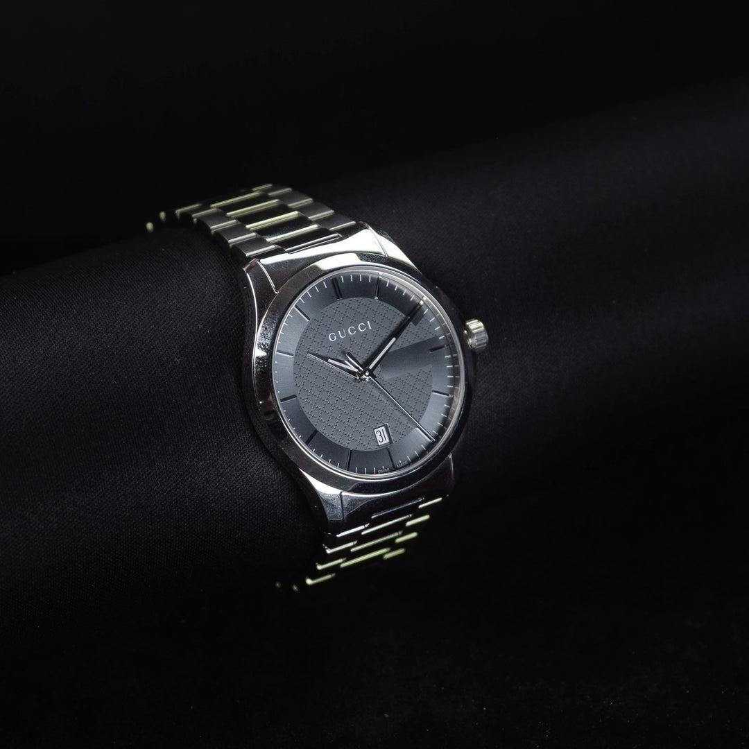 Luxury watch (YA126441): watch face angled view left zoomed out