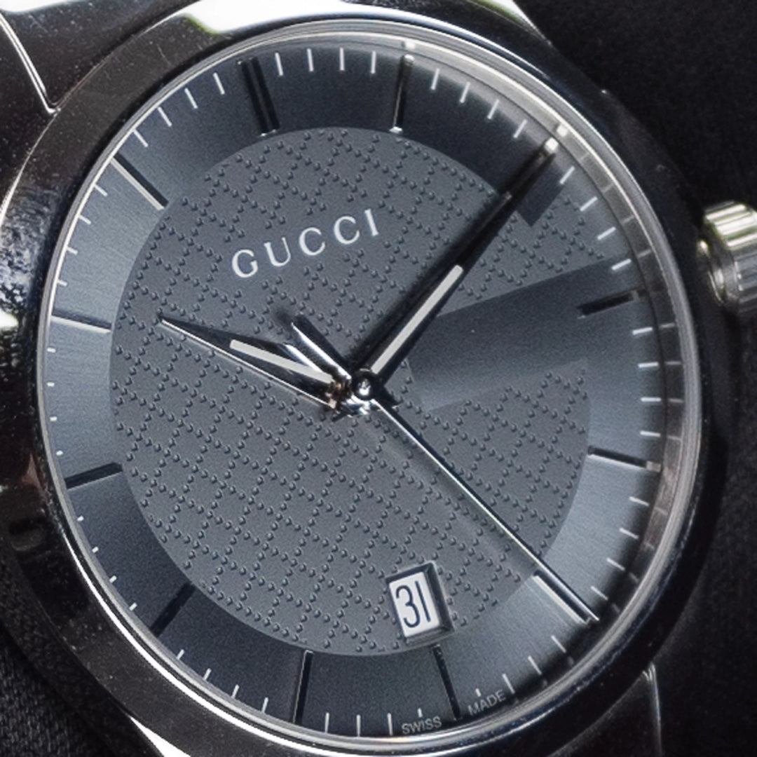 Luxury watch (YA126441): watch face angled view left