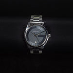Kép betöltése a Galériamegjelenítőbe, Luxury watch (YA126441): watch face zoomed out
