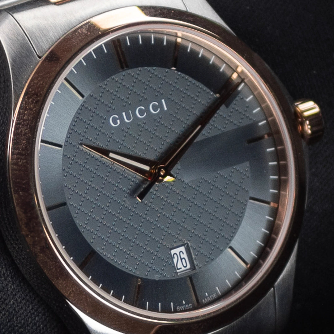 Luxury watch (YA126446): watch face angled view left