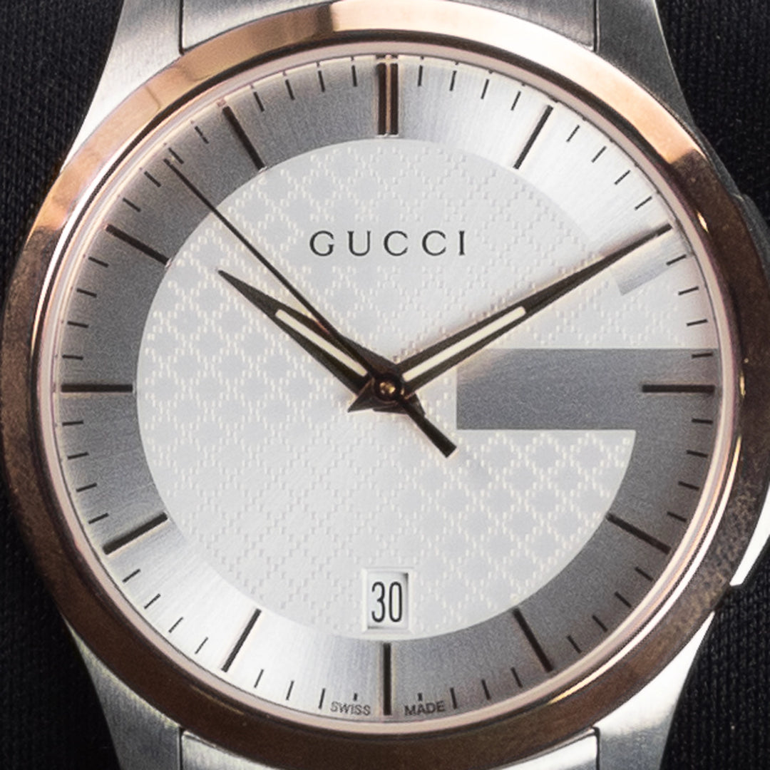 Luxury watch (YA126473): watch face