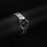 Kép betöltése a Galériamegjelenítőbe, Luxury watch (YA126502): watch face angled view left zoomed out
