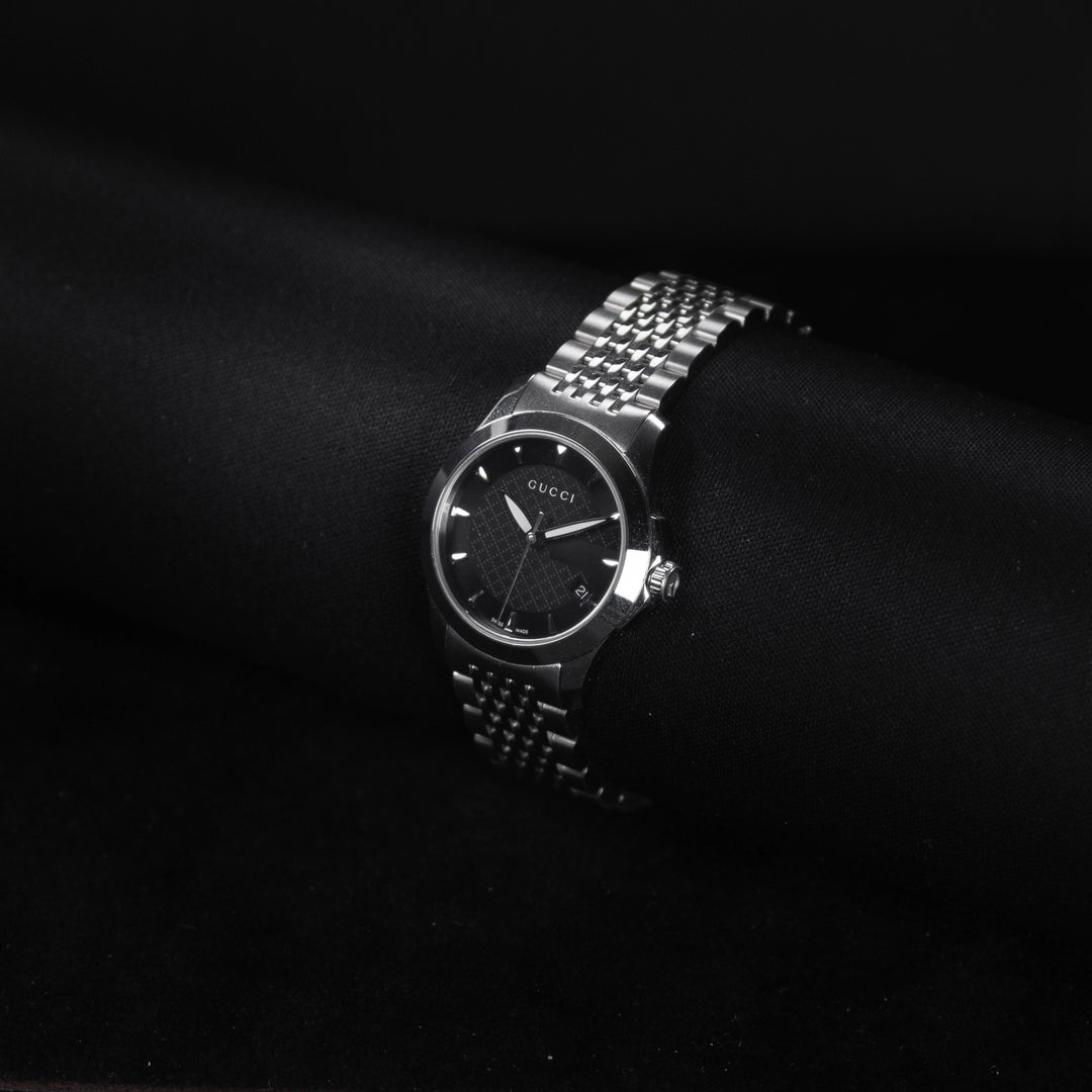 Luxury watch (YA126502): watch face angled view right zoomed out