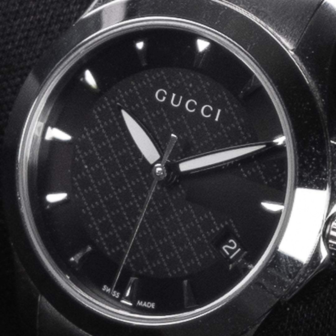 Luxury watch (YA126502): watch face angled view right