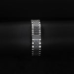 Kép betöltése a Galériamegjelenítőbe, Luxury watch (YA126505): watch bracelet zoomed out
