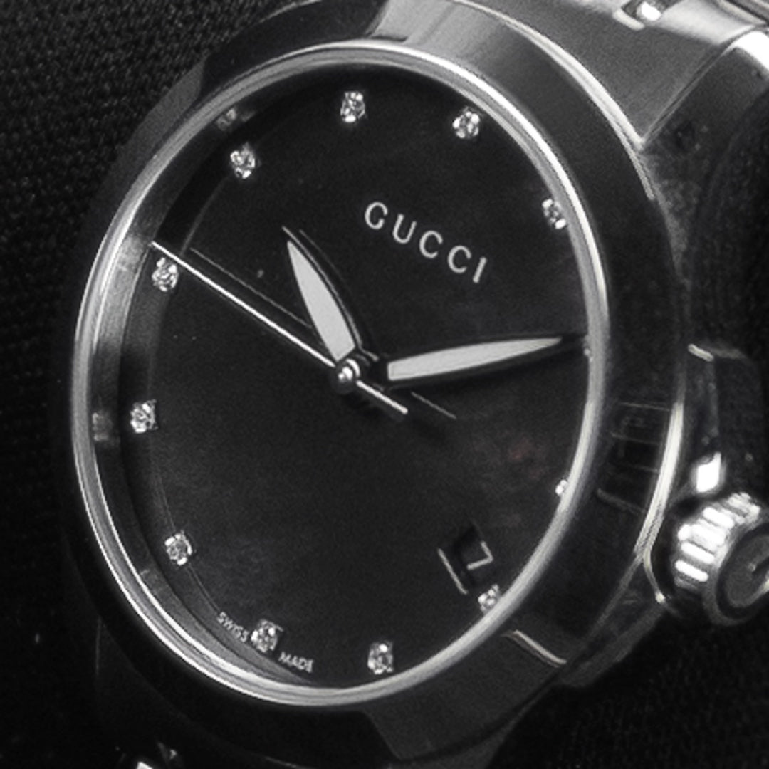 Luxury watch (YA126505): watch face angled view right