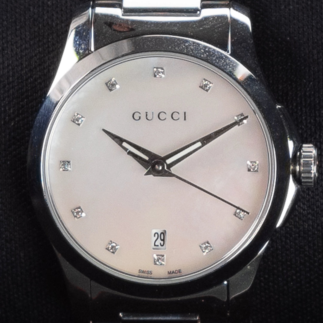 Luxury watch (YA126542): watch face