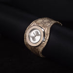 Kép betöltése a Galériamegjelenítőbe, Luxury watch (YA129425): watch face angled view right zoomed out
