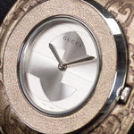 Kép betöltése a Galériamegjelenítőbe, Luxury watch (YA129425): watch face angled view right
