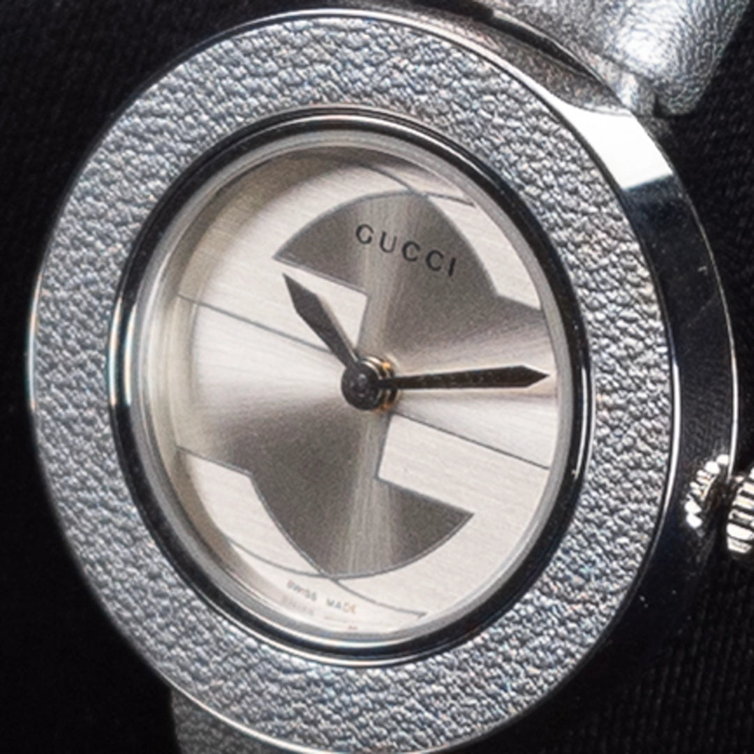 Luxury watch (YA129507): watch face angled view right