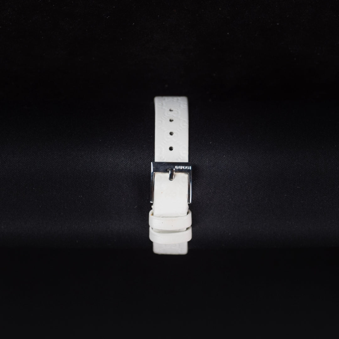 Luxury watch (YA129509): watch bracelet zoomed out