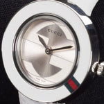 Kép betöltése a Galériamegjelenítőbe, Luxury watch (YA129509): watch face angled view right
