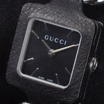 Kép betöltése a Galériamegjelenítőbe, Luxury watch (YA130402): watch face angled view right
