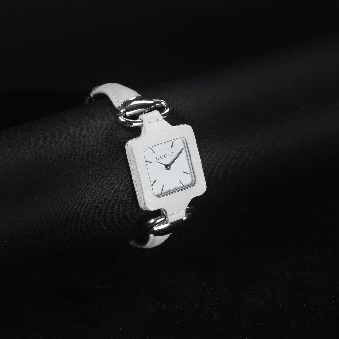 Luxury watch (YA130404): watch face angled view left zoomed out
