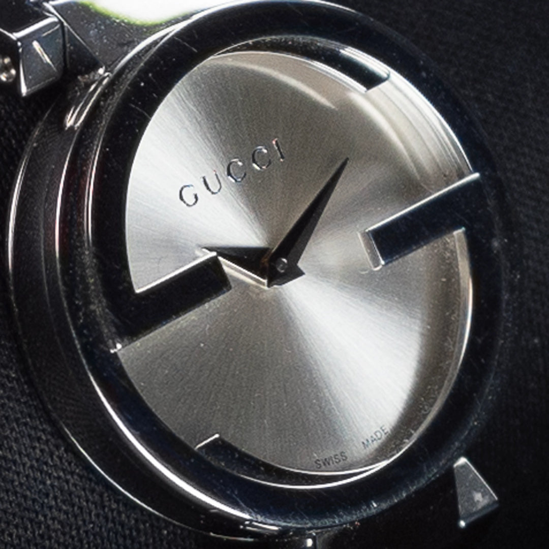 Luxury watch (YA133503): watch face angled view left