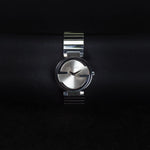 Kép betöltése a Galériamegjelenítőbe, Luxury watch (YA133503): watch face zoomed out
