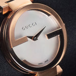 Kép betöltése a Galériamegjelenítőbe, Luxury watch (YA133515): watch face angled view left
