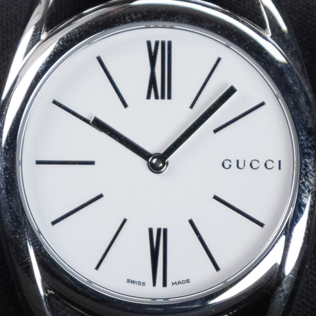 Luxury watch (YA140401): watch face