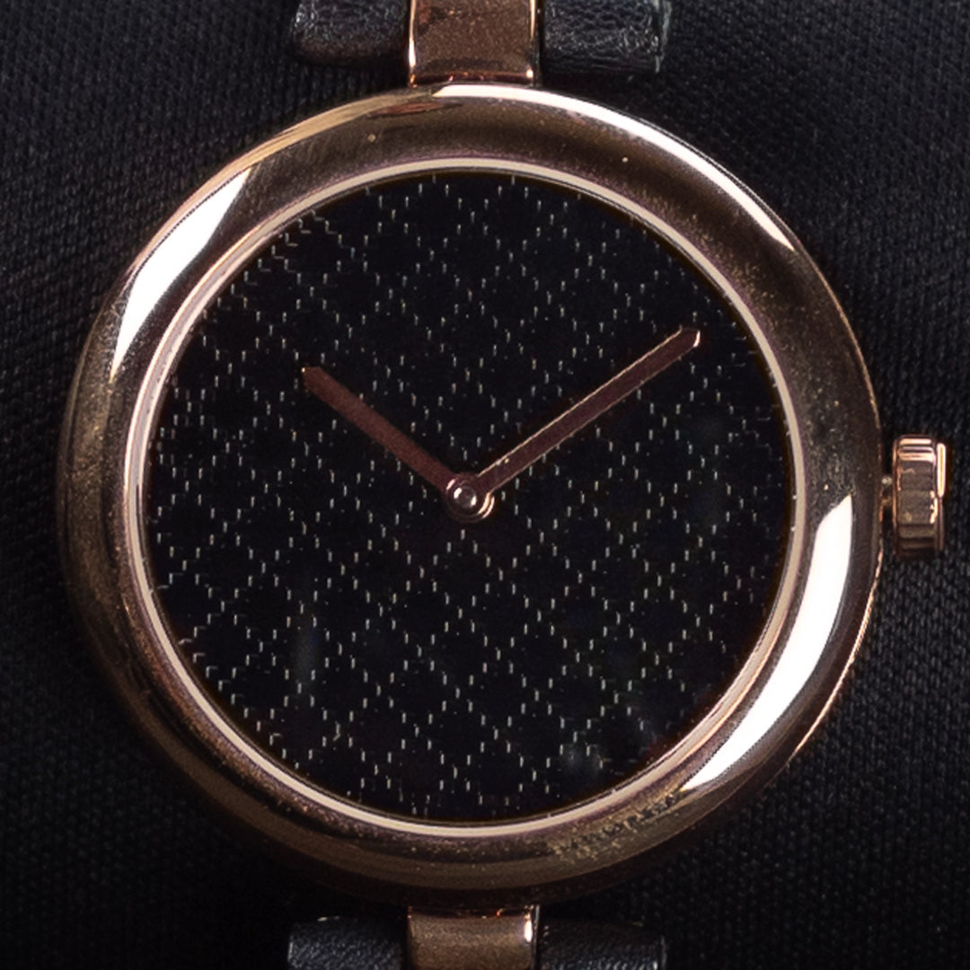 Luxury watch (YA141401): watch face